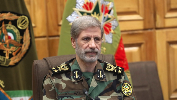 سرلشکر حاتمی: شهید کاظمی و همرزمانش؛ قهرمانان حقیقی ایران هستند
