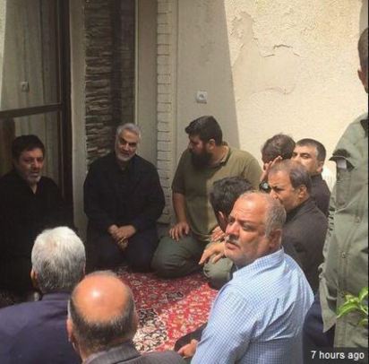سردار سلیمانی در منزل شهید ناظری