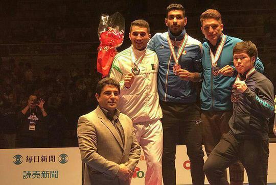  تيم ملی کاراته ايران با كسب ۲ مدال طلا، يك نقره و ۳ برنز به عنوان نایب قهرمانی ليگ جهاني كاراته وان ژاپن دست یافت.
