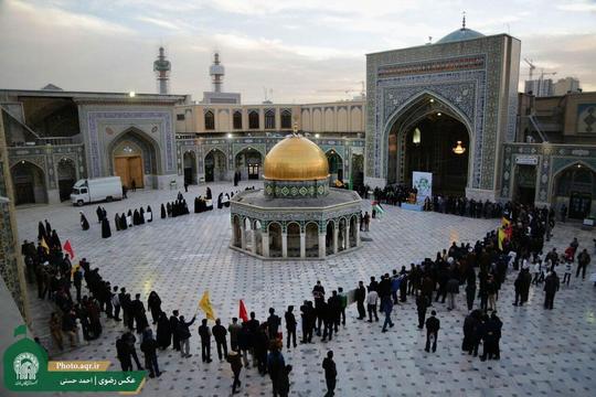 حلقه انسانی خودجوش در حمایت از قدس شریف و مردم مظلوم فلسطین 
صحن قدس ، حرم مطهر رضوی