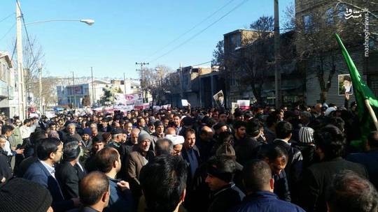 راهپیمایی مردم نورآباد علیه آشوبگران