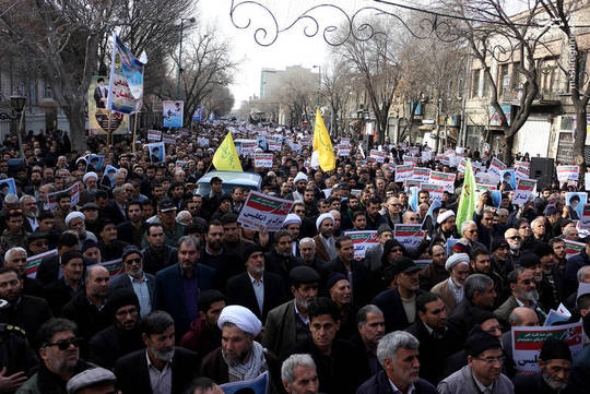 راهپیمایی مردم لرستان علیه آشوبگران