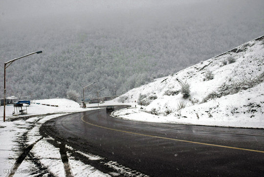 زیبایی های زمستانی گردنه حیران
روستای گردشگر پذیر و گردنه کوهستانی حیران شهرستان مرزی بندر آستارا که در استان گیلان واقع است.
