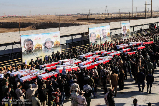 پیکر ۲۸ شهید دوران دفاع مقدس که در خاک کشور عراق تفحص شده اند، از طریق شلمچه وارد خاک کشور شدند.
