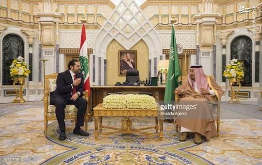 
پادشاه عربستان سعودی در دفترش در ریاض میزبان سعد الحریری نخست وزیر لبنان بود.
این نخستین سفر سعد الحریری به ریاض پس از ماجرای جنجالی استعفای وی در عربستان محسوب می شود.