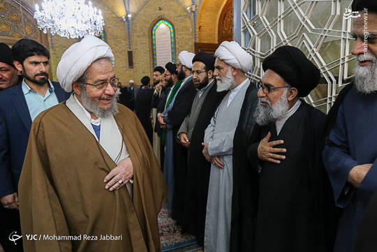 بیست و پنجمین سالگرد ارتحال حضرت آیت الله العظمی سید محمدرضا گلپایگانی با حضور مراجع و علما در مسجد اعظم قم برگزار شد.