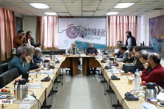 گردهمایی «گروه چهل شاهد» اولین گروه عکاسان و فیلمبرداران ثبت کننده تصاویر حماسی دوران دفاع مقدس، با حضور دکتر کمال خرازی مؤسس و اعضای گروه چهل شاهد در محل ساختمان انجمن عکاسان انقلاب و دفاع مقدس بنیاد روایت فتح برگزار شد.
