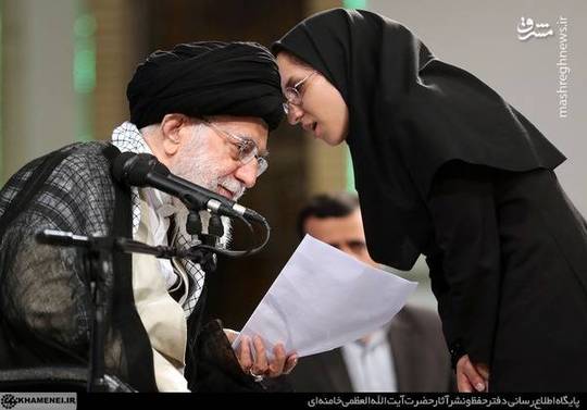 در دوازدهمین روز از ماه مبارک رمضان ۱۴۳۹، جمعی از دانشجویان و نمایندگان تشکل‌های دانشجویی، با حضرت آیت‌الله خامنه‌ای رهبر انقلاب اسلامی دیدار کردند.