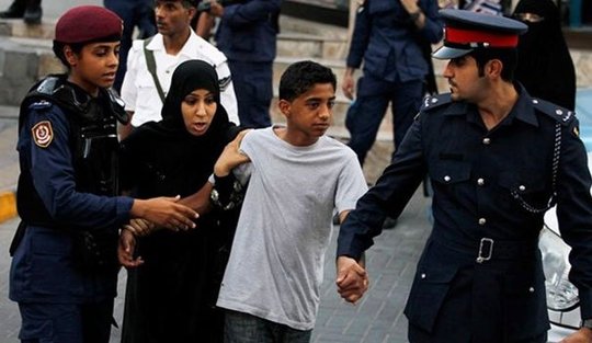 جمعیت الوفاق بحرین از بازداشت ۱۴۰۲ کودک بی گناه از زمان آغاز جنبش ملی این کشور تا کنون خبر داد.
