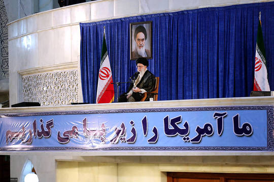 حضرت آیت‌الله خامنه‌ای رهبر انقلاب اسلامی با حضور در مراسم بیست و نهمین سالگرد رحلت حضرت امام خمینی (رحمه‌الله) به سخنرانی در جمع هزاران نفری مشتاقان و دلدادگان بنیان‌گذار جمهوری اسلامی ایران پرداختند.
