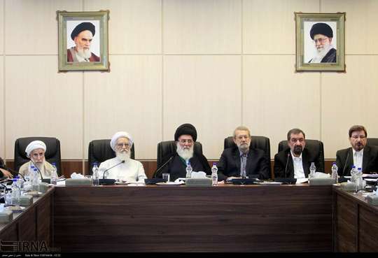 ایرنا - تهران - جلسه مجمع تشخیص مصلحت نظام روز شنبه به ریاست آیت الله محمود هاشمی شاهرودی و اعضای آن برگزار شد. 