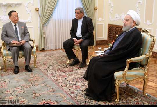«ری یانگ‎هو» وزیر خارجه کره شمالی  با حسن روحانی رئیس جمهوری دیدار و گفت و گو کرد.