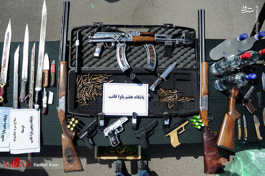 وسایل کشف شده از ارازل تهران