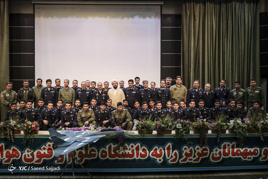آیین دانش‌آموختگی دانشجویان دانشگاه هوایی شهید ستاری (ورودی سال ۱۳۹۴)، با حضور امیر سرتیپ خلبان عزیز نصیرزاده، فرمانده نیروی هوایی ارتش جمهوری اسلامی ایران در سالن اجتماعات این دانشگاه برگزار شد.
