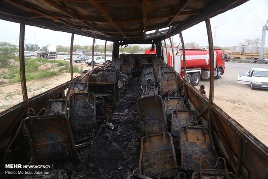 در حادثه انفجار خط لوله نفت اهواز به رامهرمز ۴ خودرو حاضر در محل حادثه دچار آتش سوزی شدند که بر اثر آن متأسفانه ۴ نفر جان خود را از دست دادند و ۶ نفر مجروح شدند.
