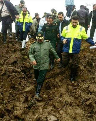 حضور فرمانده کل سپاه در مناطق سیل زده شمال کشور و فرماندهی میدانی امدادرسانی‌ها در این مناطق.

