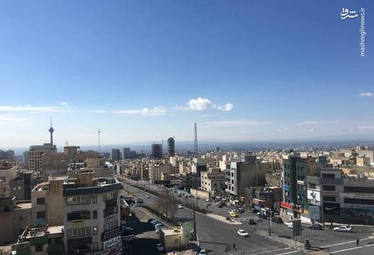 نمایی از هوای پاک تهران پس از بارش های بهاری روزهای گذشته.

