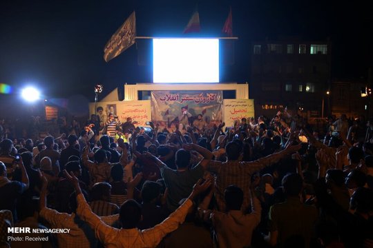 مراسم جشن میلاد حضرت علی اکبر علیه السلام با مدیحه خوانی حاج میثم مطیعی در بوستان ولایت پلدختر برگزار شد.