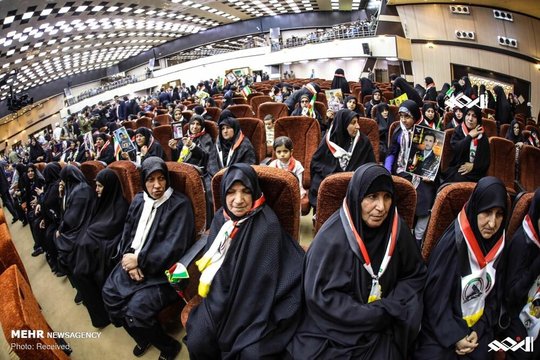 همایش بزرگداشت نقش ایران در نابودی داعش در بغداد با حضور مقامات ارشد عراق، فرماندهان حشدالشعبی، نمایندگان ایران و خانواده شهدای ایرانی و لبنانی که در مسیر مبارزه با داعش در عراق به شهادت رسیدند، برگزار شد.