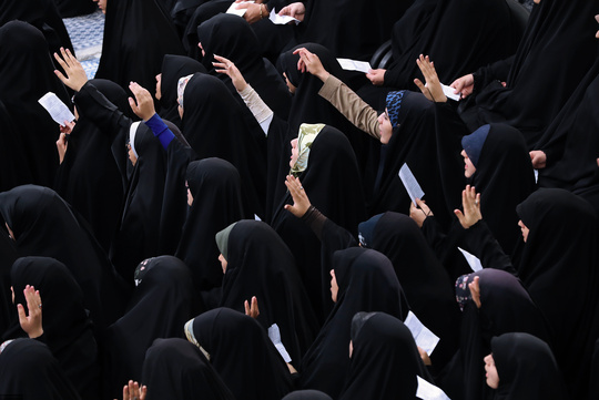 دیدار جمعی از دانشجویان با رهبر انقلاب