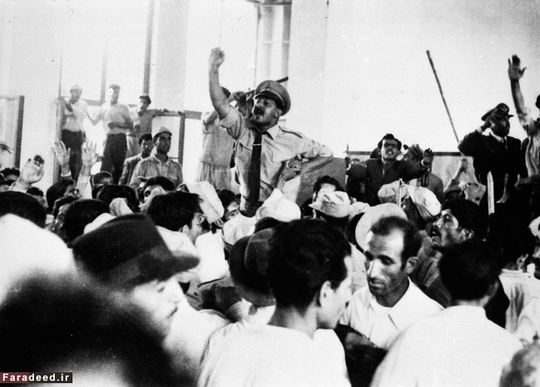 اشغال ایستگاه رادیوی تهران به دست حامیان شاه در تهران. 19 آگوست