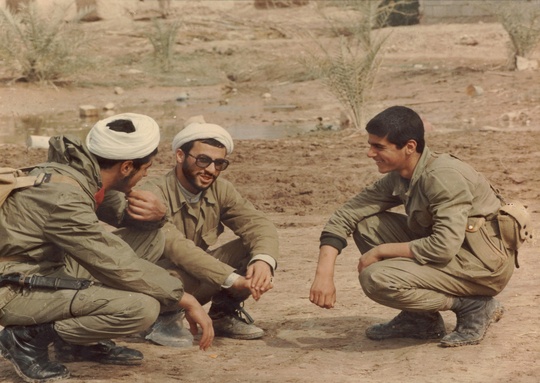 علما و روحانیون در دفاع مقدس