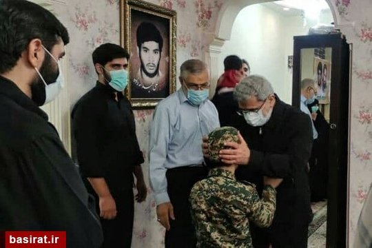 دیدار سردار قاآنی فرمانده نیروی قدس سپاه با خانواده شهید مدافع حرم، حسن عبدالله‌زاده