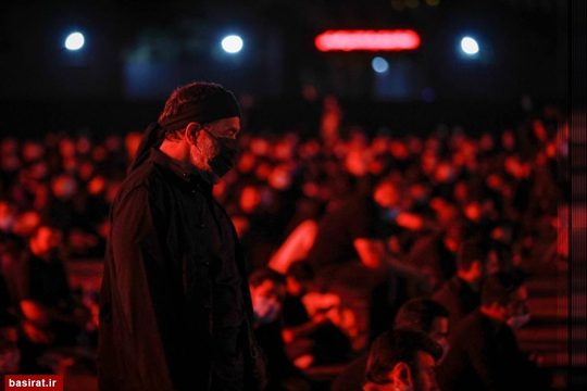 مراسم چهارپایه‌خوانی حاج محمود کریمی در پادگان ۰۶ ارتش در شب دوم محرم