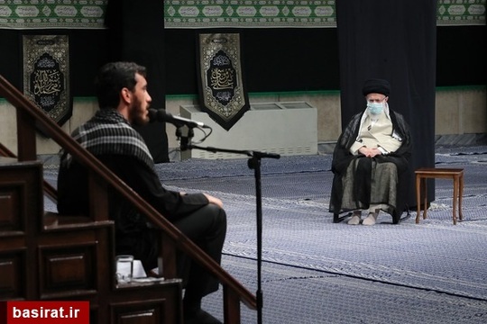 مراسم عزاداری سالروز شهادت حضرت امام علی‌بن‌موسی‌الرضا (علیه‌السلام) در حسینیه‌ی امام خمینی(ره) با حضور رهبر انقلاب اسلامی