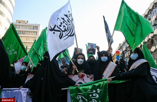 برگزاری دسته عزاداری دختران انقلاب همزمان با ایام شهادت حضرت زهرا (س) و سپهبد حاج قاسم سلیمانی