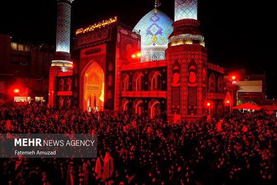 عزاداری شب هشتم محرم در امام‌زاده صالح (ع)