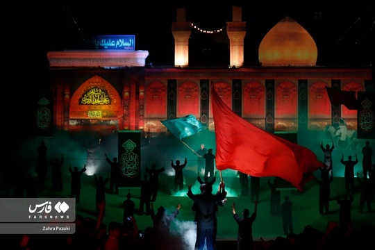 نمایش تنهاتر از مسیح