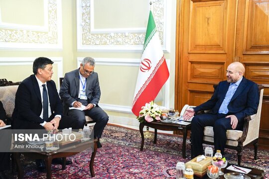 دیدار باگت توربایوف معاون نخست وزیر قرقیزستان با محمدباقر قالیباف رییس مجلس
