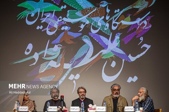 نشست خبری و مراسم رونمایی از مجموعه آموزشی و پژوهشی دستگاه‌های موسیقی ایران به روایت حسین علیزاده در فرهنگسرای ارسباران برگزار شد.