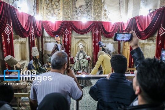 گردشگران نوروز ۱۴۰۴ در ارگ کریم خان زند