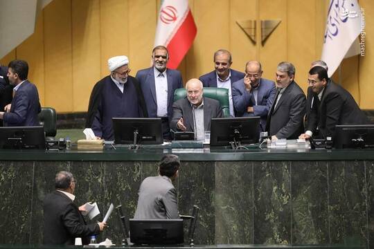 جلسه علنی مجلس شورای اسلامی امروز چهارشنبه ۲۰ فروردین ۱۴۰۴ به ریاست محمدباقر قالیباف برگزار شد.