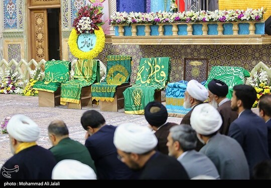 آیین خطبه‌خوانی و آغاز دهه کرامت در قم