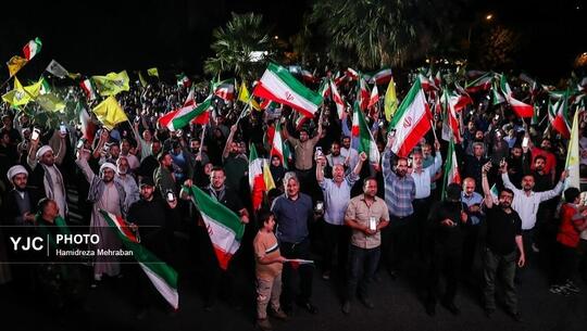 تجمع خودجوش مردمی در میدان فلسطین تهران در اعتراض به یاوه گویی‌های ترامپ