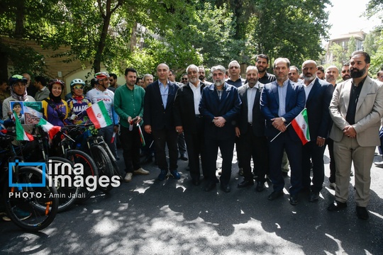 جامعه ورزش کشورمان شنبه (۳۱ خرداد )با محکوم کردن حمله تجاوزکارانه رژیم صهیونیستی به خاک جمهوری اسلامی ایران، مقابل دفتر مرکزی سازمان ملل در تهران تجمع کرد.