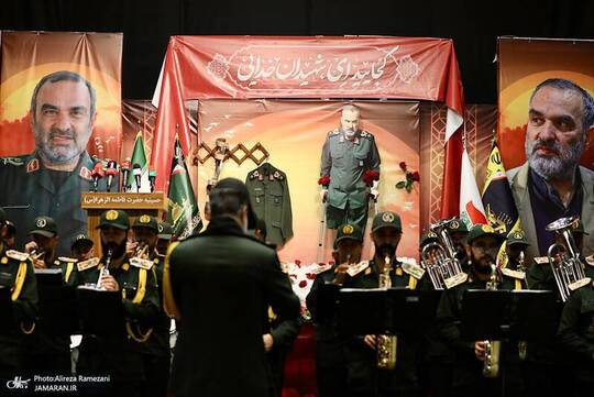 آیین بزرگداشت چهلمین روز شهادت سردار مجاهد حاج حسن محققی، پنج‌شنبه 9 مرداد با حضور پرشور مسئولان کشوری و لشکریخانواده‌های معظم شهدا و اقشار مختلف مردم در حسینیه فاطمه الزهرا(س) برگزار شد.