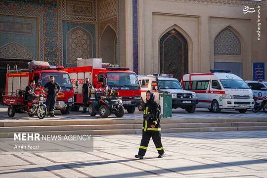 مانور امداد و نجات به منظور ایجاد آمادگی برای مقابله با حوادث غیرمترقبه صبح شنبه در آستان مقدس حضرت شاهچراغ (ع) برگزار شد.
