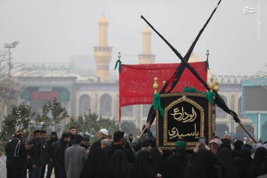 به مناسبت فرا رسیدن شهادت علی النقی امام هادی علیه‌السلام مراسم تشییع نمادین پیکر آن امام در کربلا برگزار شد.