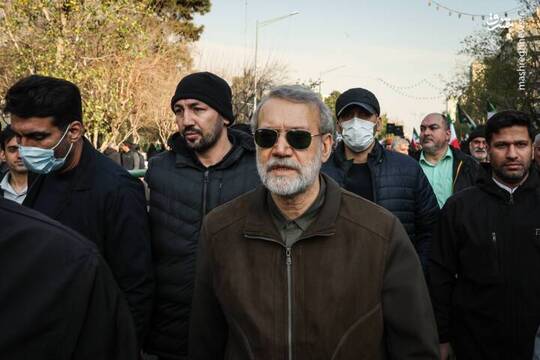 حضور علی لاریجانی رئیس شورای عالی امنیت ملی در راهپیمایی ضد تروریستی تهران