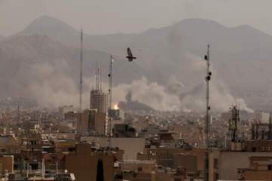 حملات هوایی علیه مناطقی در تهران