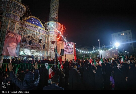 دومین شب تجمع سوگواران رهبر شهید انقلاب در تهران