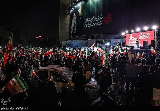 چهارمین شب تجمع سوگواران رهبر شهید انقلاب در تهرا