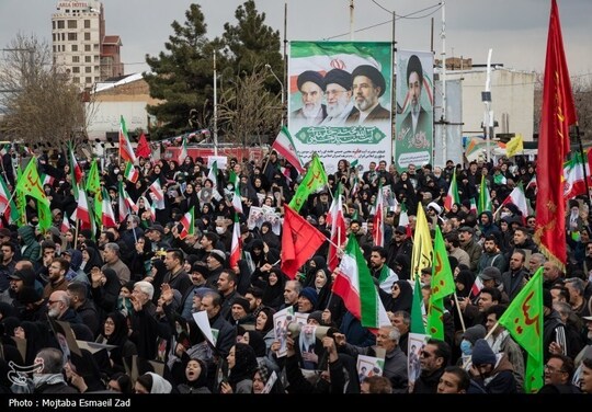 اجتماع مردمی بیعت با آیت‌الله سید مجتبی خامنه‌ای سومین رهبر معظم انقلاب اسلامی - ارومیه
