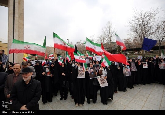 اجتماع بیعت دانشگاهیان همدان با حضرت آیت الله امام سید مجتبی خامنه ای