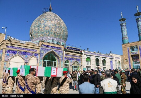 تشییع پیکر شهدای حملات آمریکایی صهیونی در زنجان