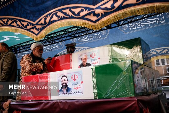 تشییع پیکر مطهر شهید علی لاریجانی و پسر شهیدشان